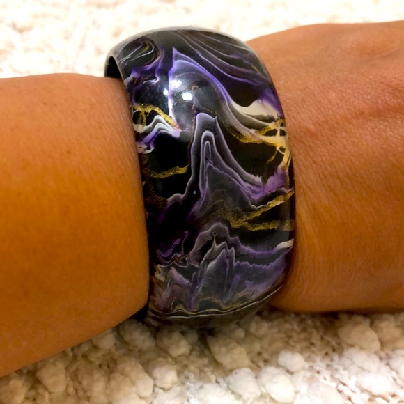 Tie Dye Bracelet - Picture 3 of 3